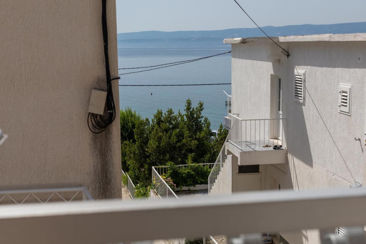 Apartments By The Sea Duce, Omis - 2992 Dugi Rat Exterior photo